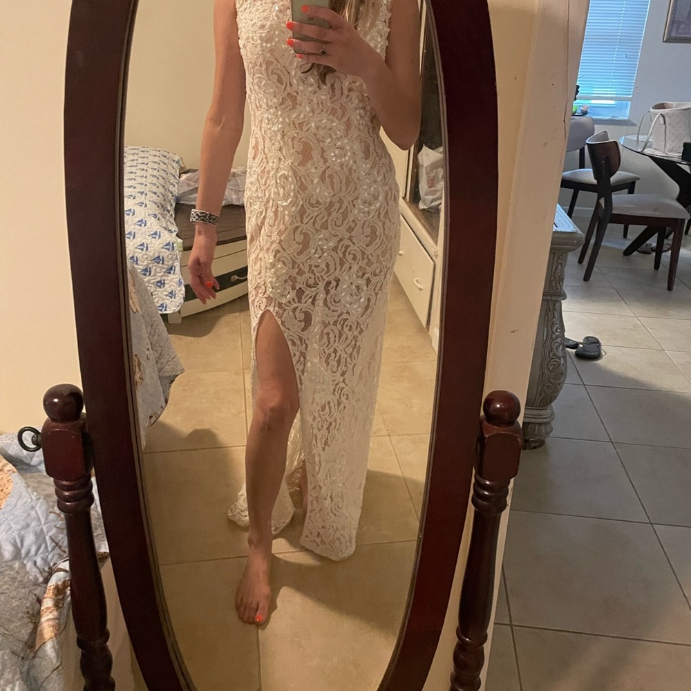 SHERRI HILL EVENING GOWN